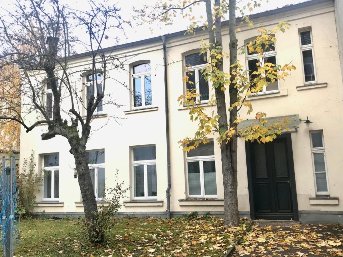 Wohlfuehl-Oase Mitten In Der Stadt - Garten, Grill, Netflix Und Drucker Leipzig Exterior foto